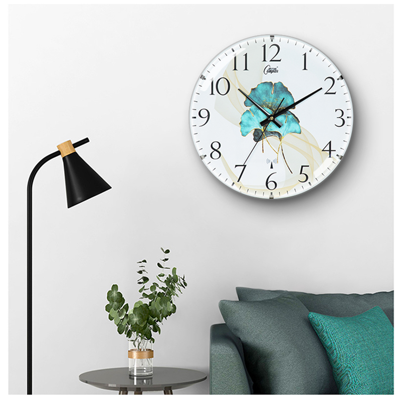 康巴丝简约风轻奢北欧石英挂钟