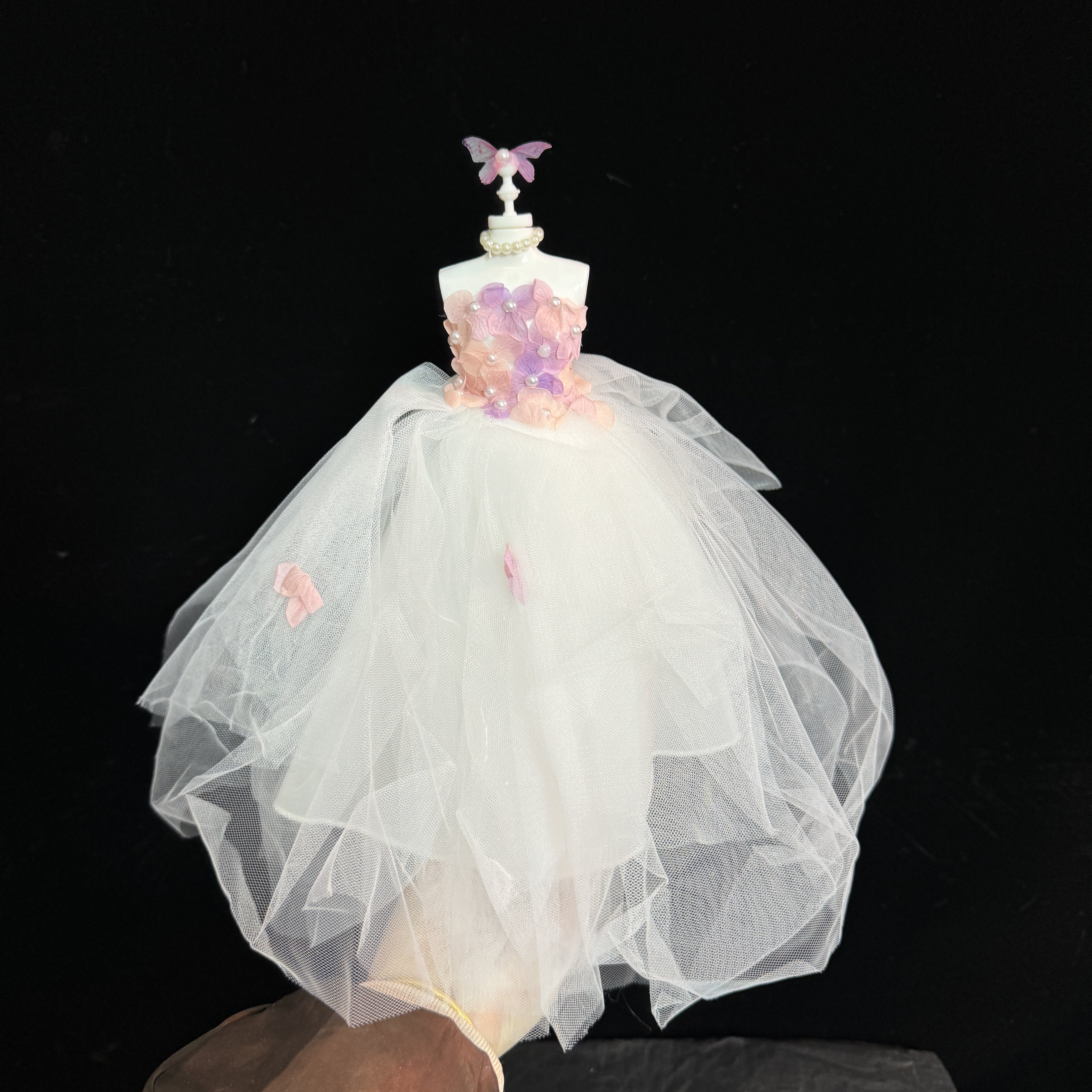 迷你婚纱模型生日礼物送女生闺蜜小众高级结婚摆件新婚礼物送新娘