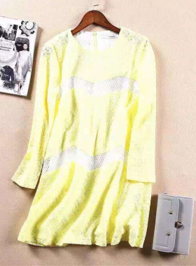 国内撤柜美Z春装甜美鹅黄色钩花复合网纱拼接宽松A字版打底连衣裙