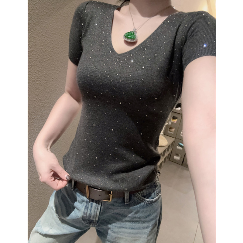 重工烫钻短袖女冰丝针织衫亮闪闪图片