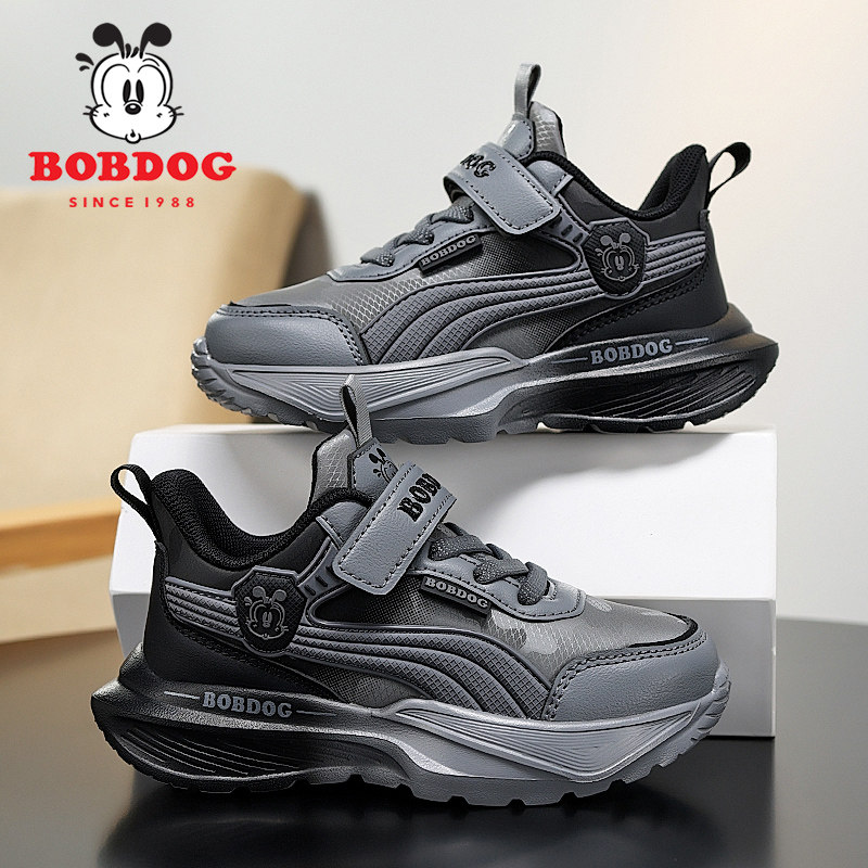 巴布豆童鞋男童运动鞋春秋季皮面防水儿童鞋子轻便软底男孩跑步鞋