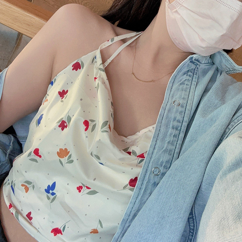 甜美碎花挂脖吊带背心女上衣肚兜图片
