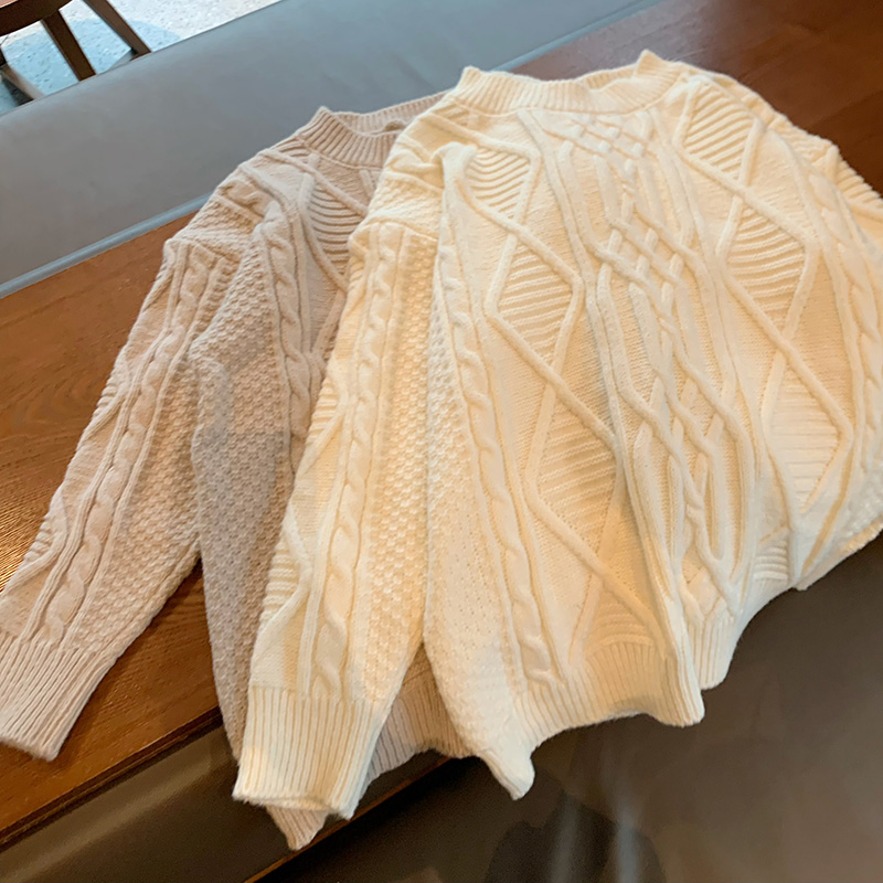 韩版休闲加厚宽松慵懒复古套头保暖白色麻花毛衣女秋冬针织衫上衣