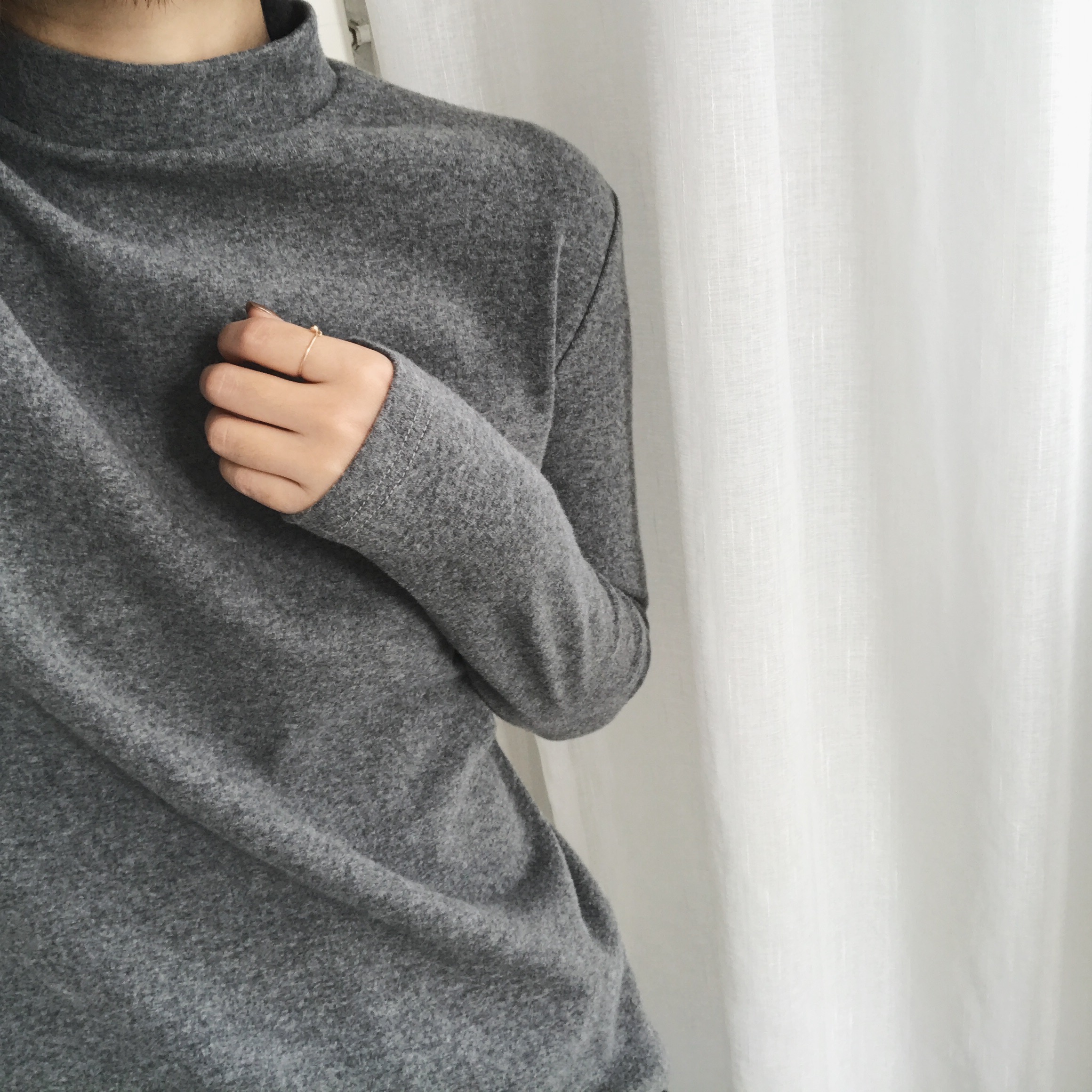 秋冬亲肤舒服厚实磨毛百搭打底衫