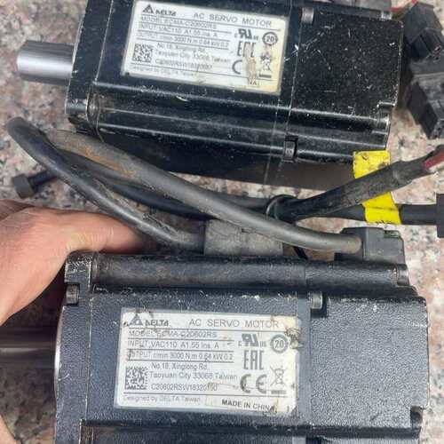议价台达伺服电机 ECMA-C20602RS，200W，成色如图可维修
