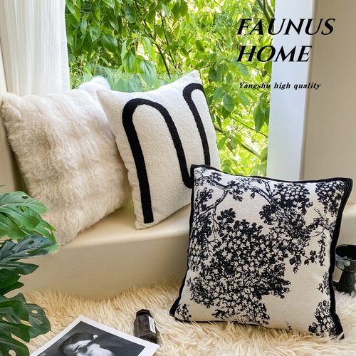 北欧ins简约奶油轻奢风黑白复古毛绒抱枕兔毛绒沙发靠垫枕套含芯