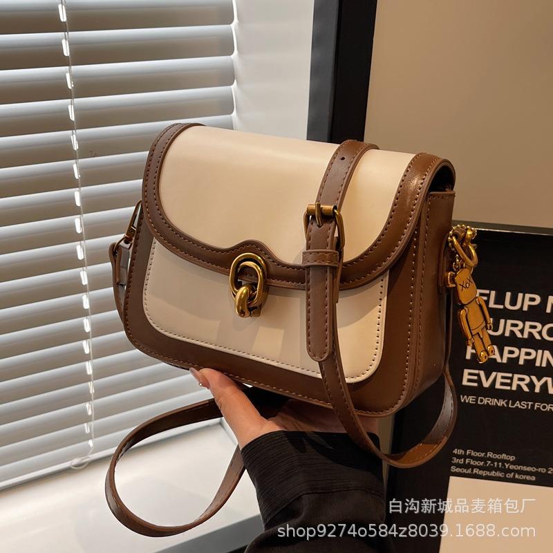 韩版小众小包包女2025新款秋冬时尚百搭斜挎包复古质感通勤单肩包