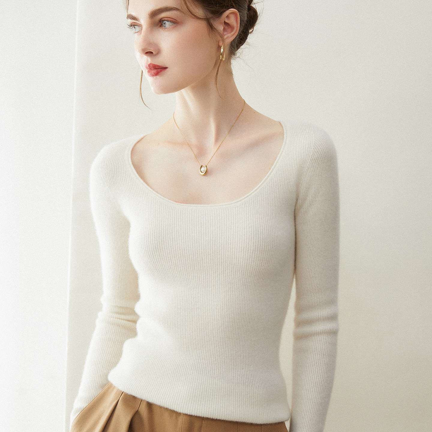 康赛妮新款女抽条U领山羊绒衫女宽松显瘦针织打底衫毛衣百搭上衣,女装/女士精品,羊绒衫,淘宝优惠券,粉丝福利购,淘宝优惠卷