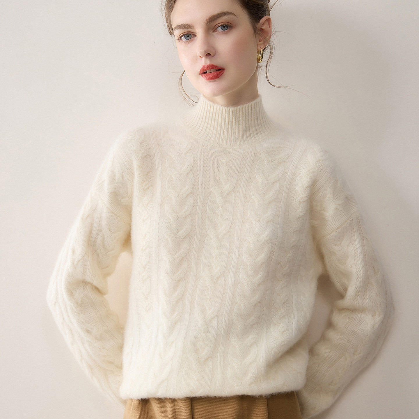 康赛妮~三股加厚半高领麻花山羊绒衫女宽松显瘦毛衣百搭打底上衣,女装/女士精品,羊绒衫,淘宝优惠券,粉丝福利购,淘宝优惠卷