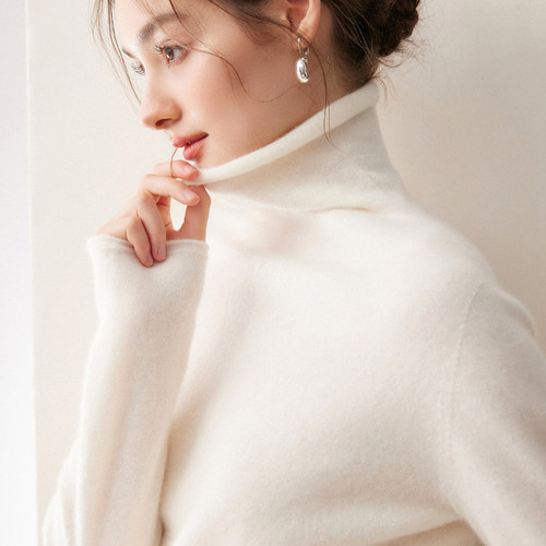 MORO线堆堆领山羊绒衫女秋冬保暖