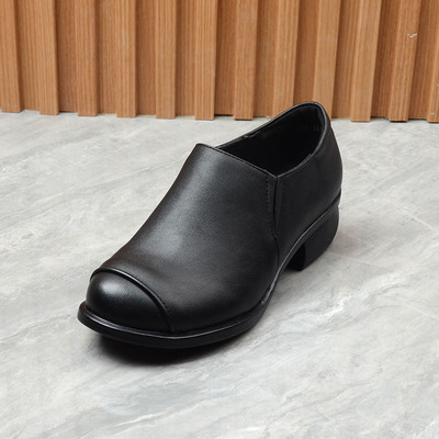 黑色小皮鞋妈妈一脚蹬春秋女单鞋