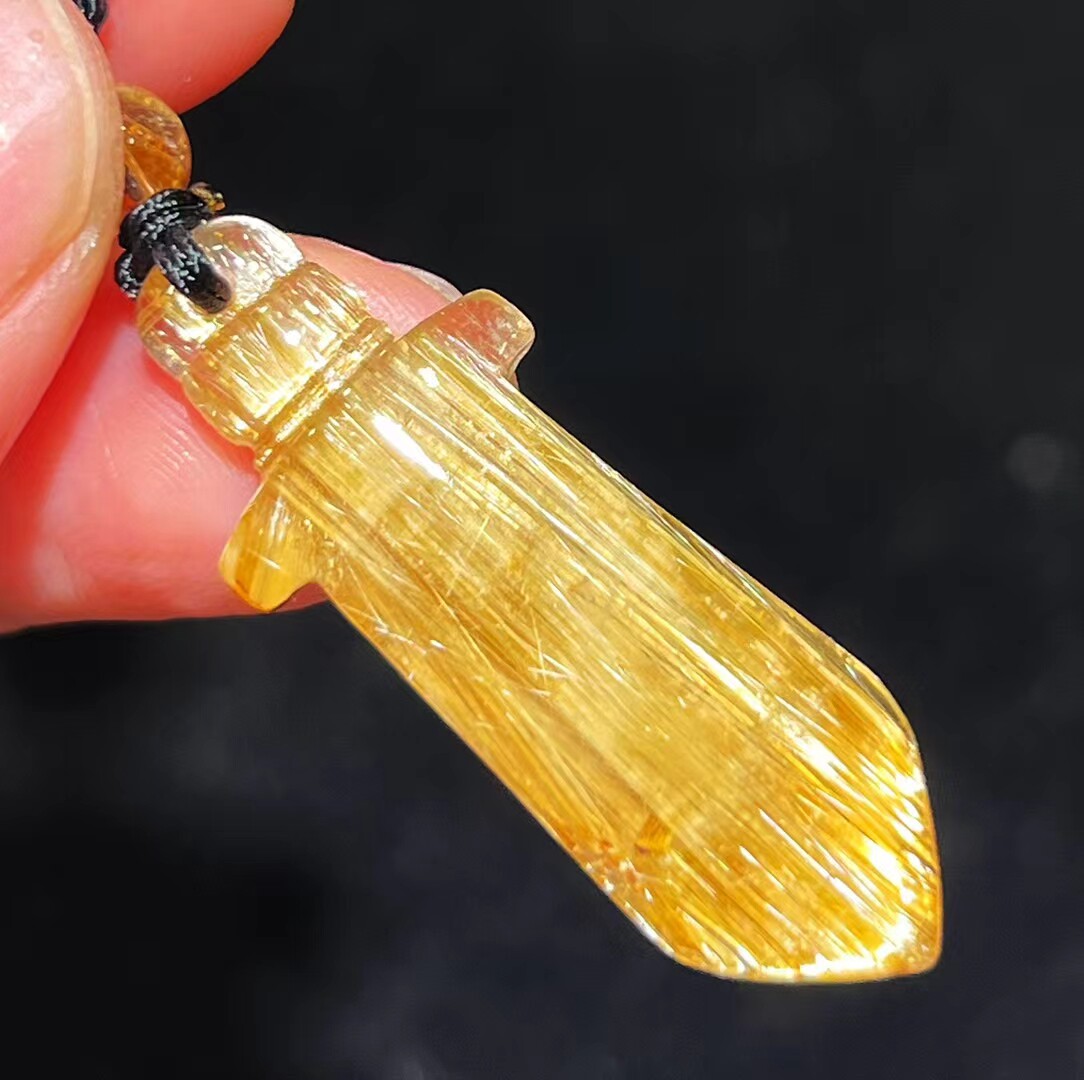钛晶金发晶宝剑吊坠大师雕刻优质老矿天然真水晶剑刀饰品挂件坠子