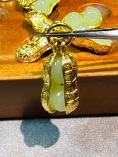 15×8mm新中式国风好事花生金属镶玉石旗袍汉服马甲古装坠饰扣饰