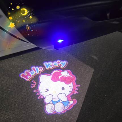 HelloKitty粉色少女心猫咪车载好物女生充电无线迎宾灯车门投影灯