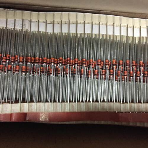 发5个 PHC36 丝印C36PH 稳压二极管 1W36V 全新原装BZV85C36 直插