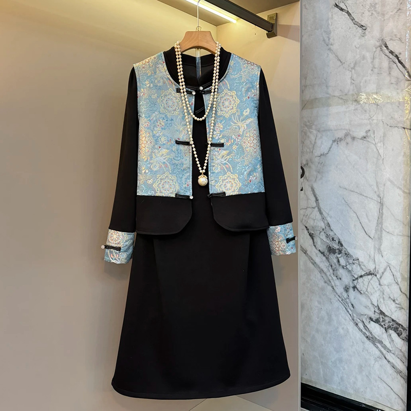 盘扣马甲大码女装拼接连衣裙套装