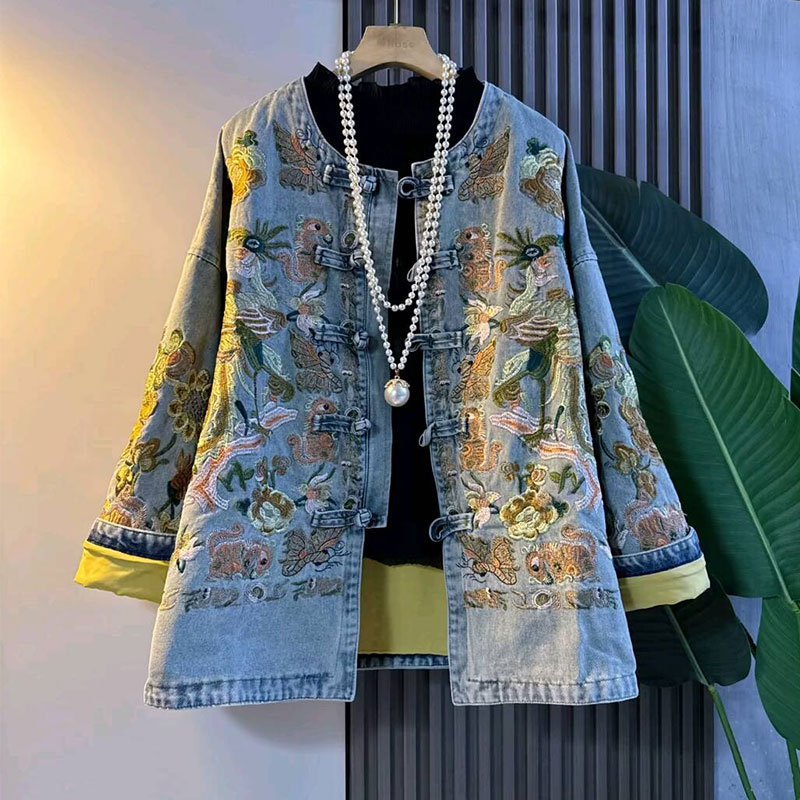 时尚复古水洗牛仔盘扣外套