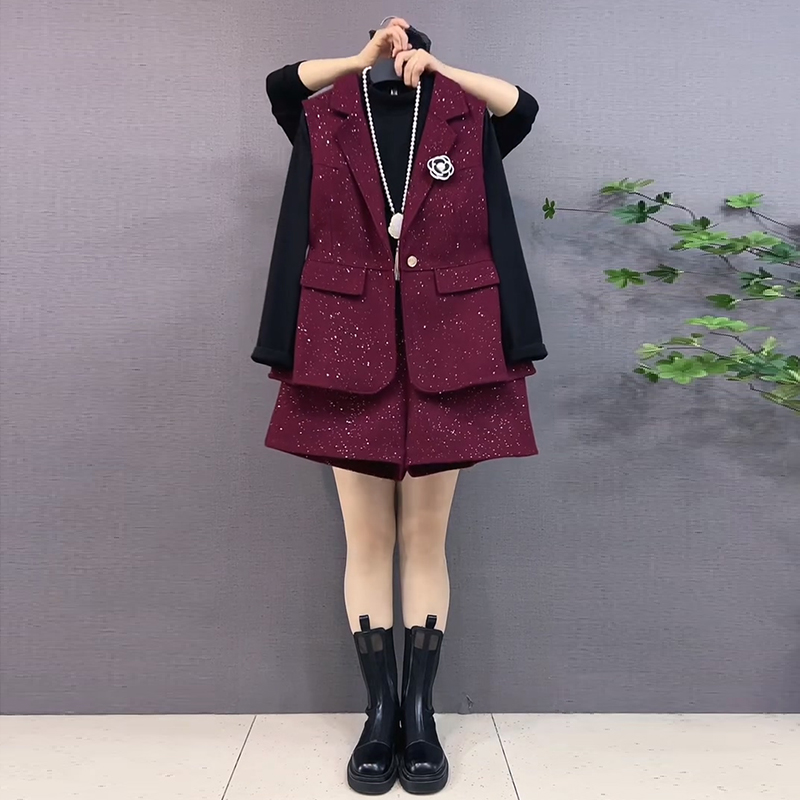 小香风西装领马甲打底短裤三件套