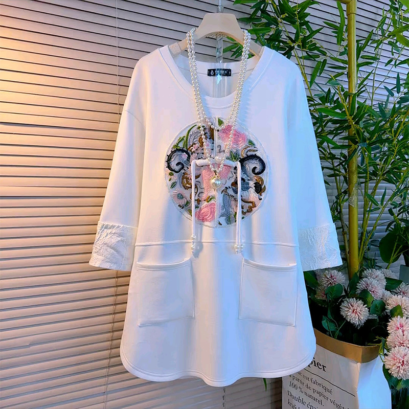 国风刺绣盘扣拼袖T恤衫