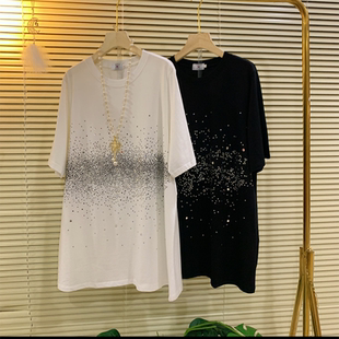 洋气时尚 女装 胖mm镶钻星星印花宽松大T恤遮肉显瘦上衣 大码 春夏款
