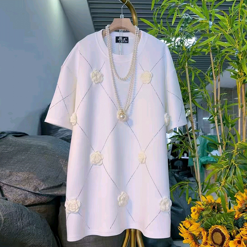 镶钻立体花朵大码女装T恤衫