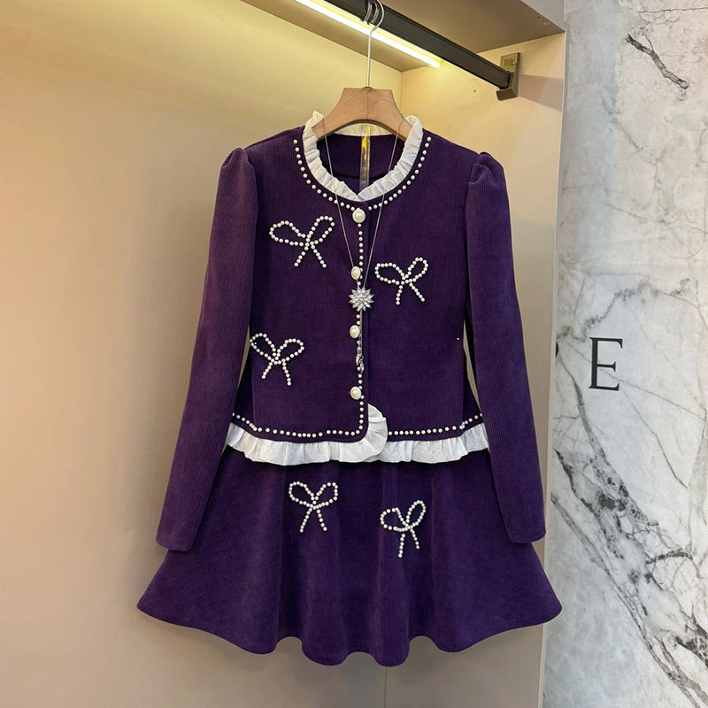 小香风钉珠蝴蝶结拼接高级感上衣短裙套装胖妹妹大码女装气质套裙,女装/女士精品,大码套装,淘宝优惠券,粉丝福利购,淘宝优惠卷