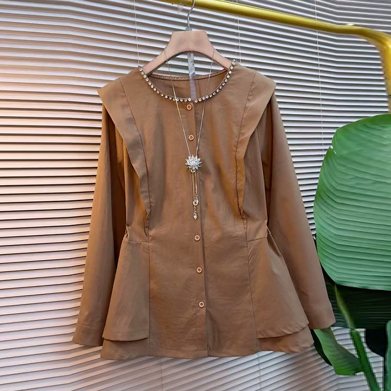 镶钻圆领大码女装飞飞边收腰小衫