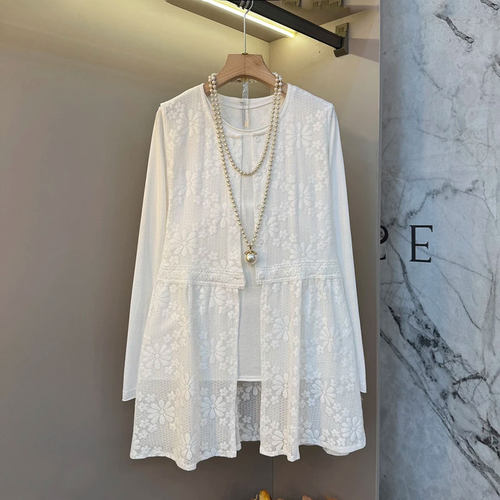 百搭内搭蕾丝花朵马甲气质两件套