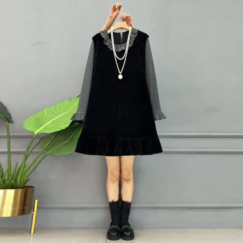 娃娃领打底衫大码女装马甲裙套装