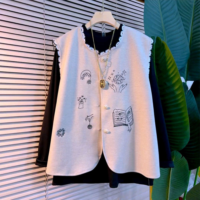 刺绣花边设计马甲打底衫两件套