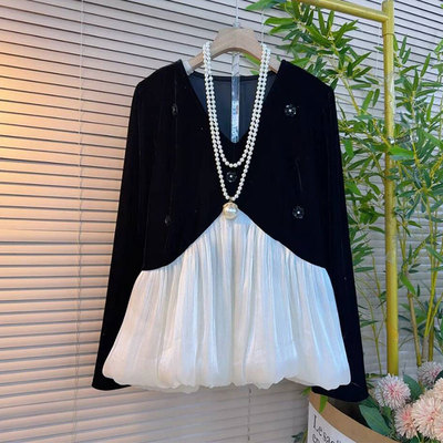 甜美小衫减龄花瓣拼接欧根纱上衣