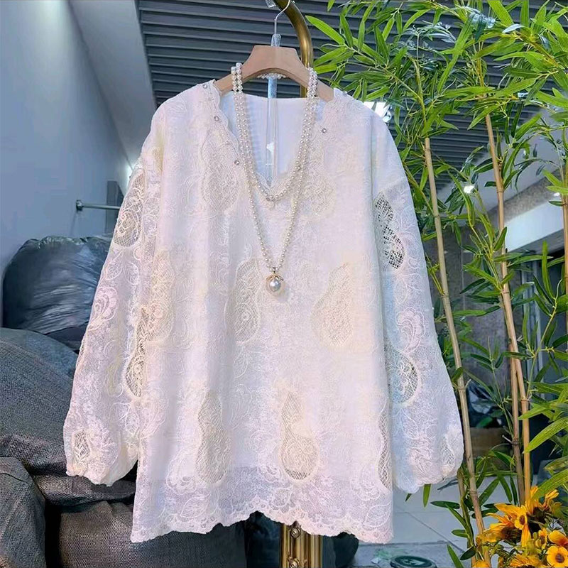 新款宽松遮肉减龄衬衫上衣