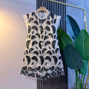 胖mm大码 重工刺绣镂空亮钻上衣短裤 女装 时尚 休闲两件套潮 韩版 新款