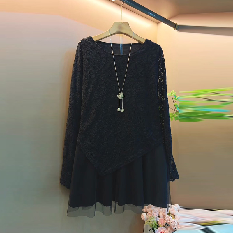 秋冬网纱拼接雕花蕾丝显瘦上衣新