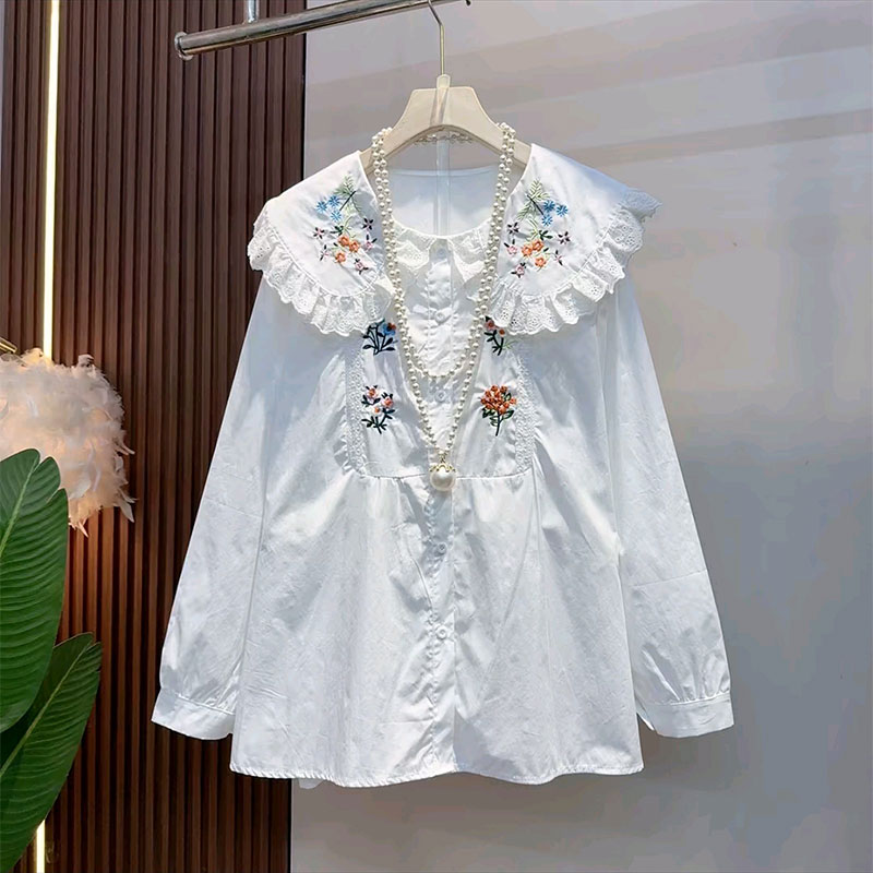 时尚韩版减龄衬衫胖妹妹大码女装新款百搭小清新刺绣拼接蕾丝上衣