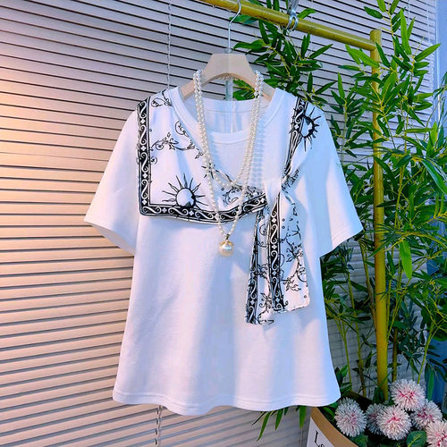 丝巾拼接圆领短袖上衣