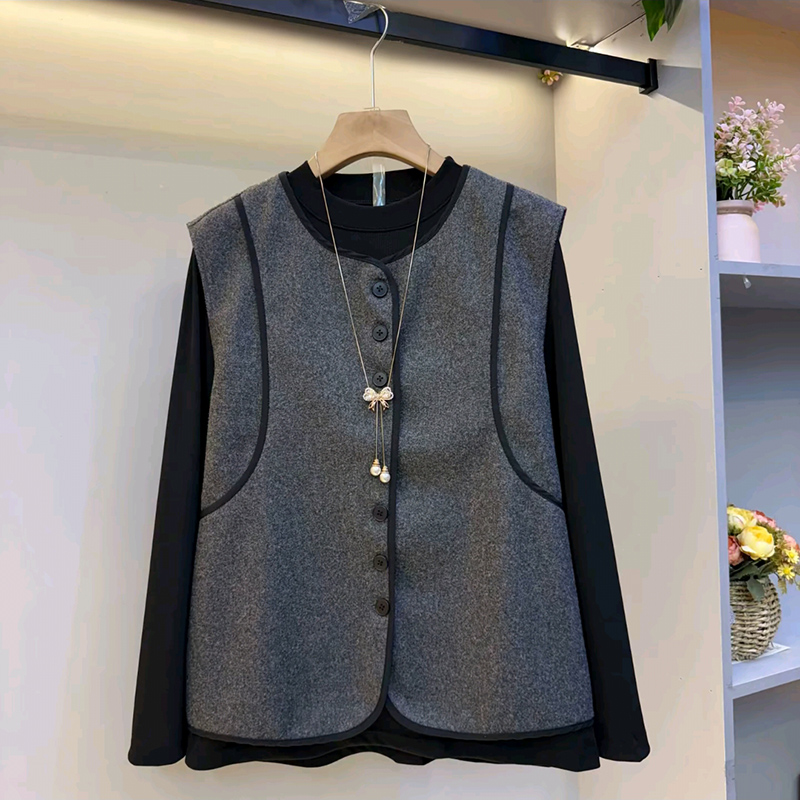 纽扣马甲大码女装净版打底衫套装