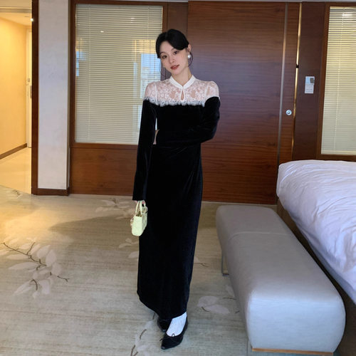 Newopen冬法式名媛气质显瘦小黑裙年会新中式蕾丝拼接丝绒连衣裙