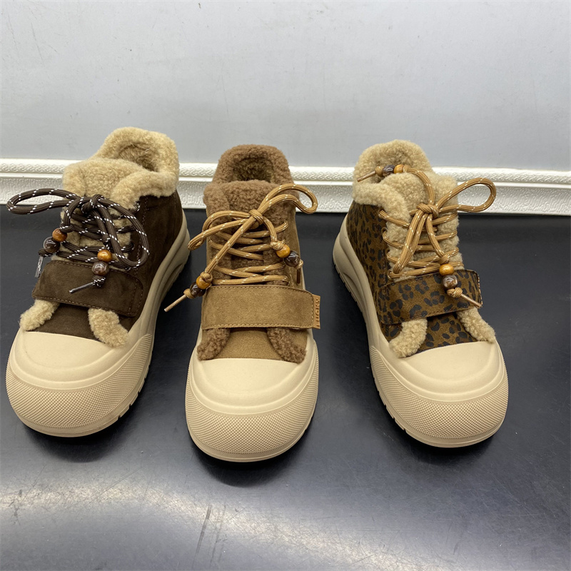 厂家断码处理真皮女鞋2025秋冬新款学院厚底魔术贴厚绒保暖高帮鞋