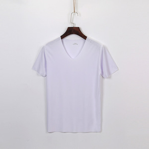 2024新款夏季牛奶丝男士T恤 冰丝感无痕弹力V领短袖图片