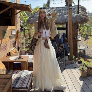 巨好看的不规则蕾丝花边半身裙女春季a字高腰百搭长款仙女裙长裙