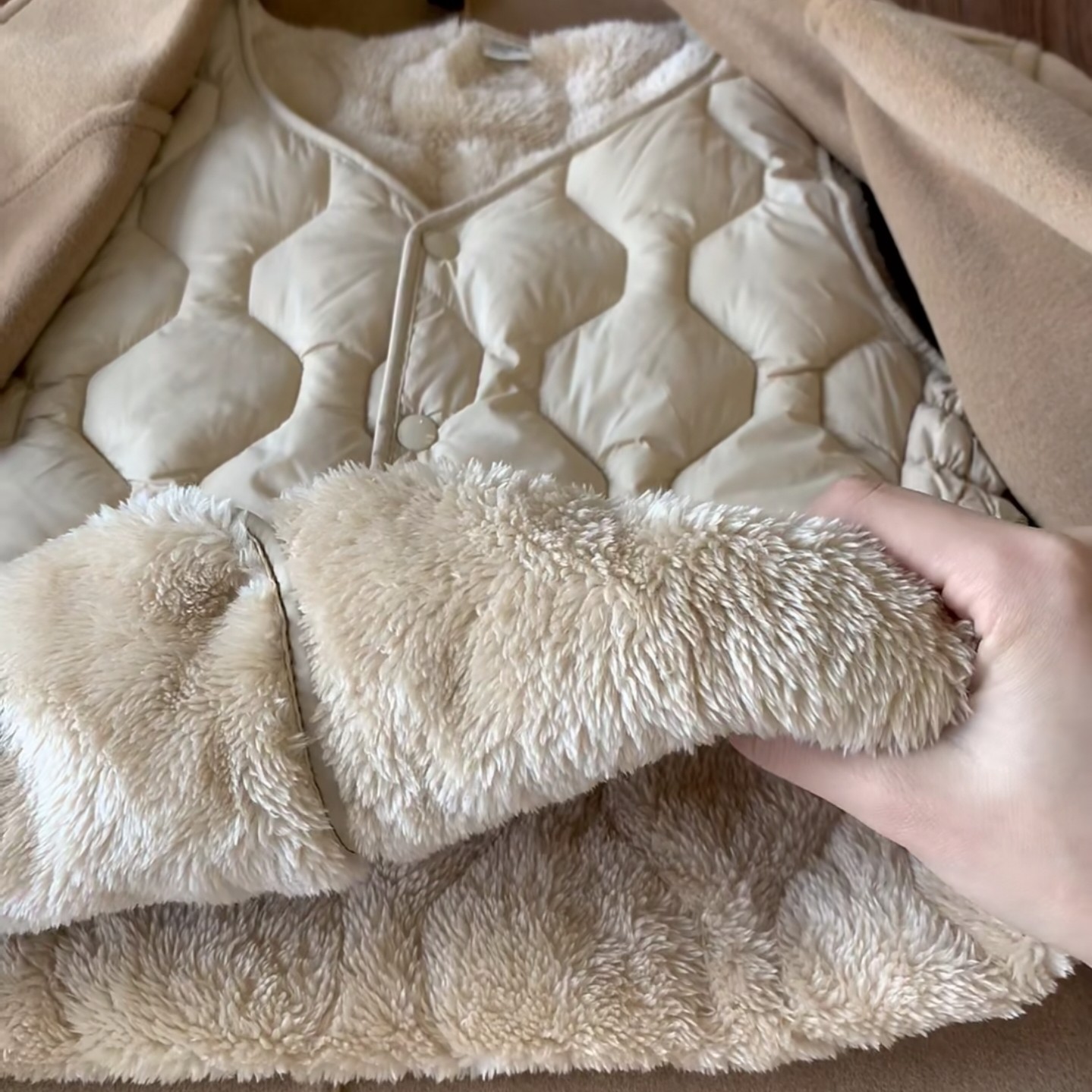 羊羔绒羽绒棉马甲女秋冬配大衣内搭内搭马甲内胆加绒加厚保暖背心