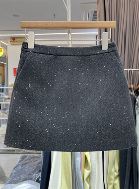 8090服饰24930-1冬季韩版高腰亮晶晶纽扣设计防走光毛呢半身裙女