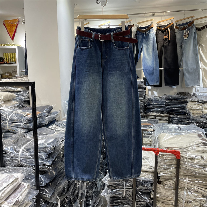 欧货99505正版冬季高腰显瘦宽松设计感磨白复合厚绒弯刀牛仔裤女