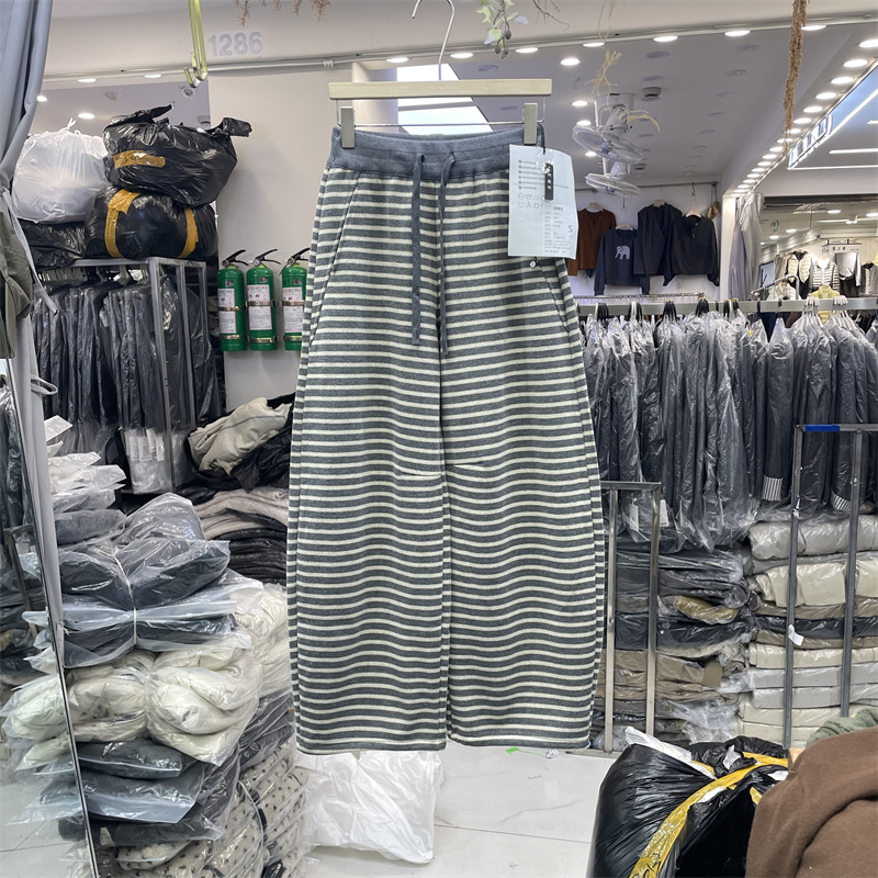 3R3正版冬季韩版高腰加绒裤脚可收口条纹阔腿休闲裤女弯刀裤9633