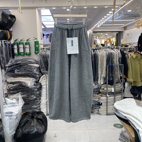 3R3正品冬季松紧腰加绒加厚弯刀裤女宽松显瘦休闲裤阔腿裤3669-2