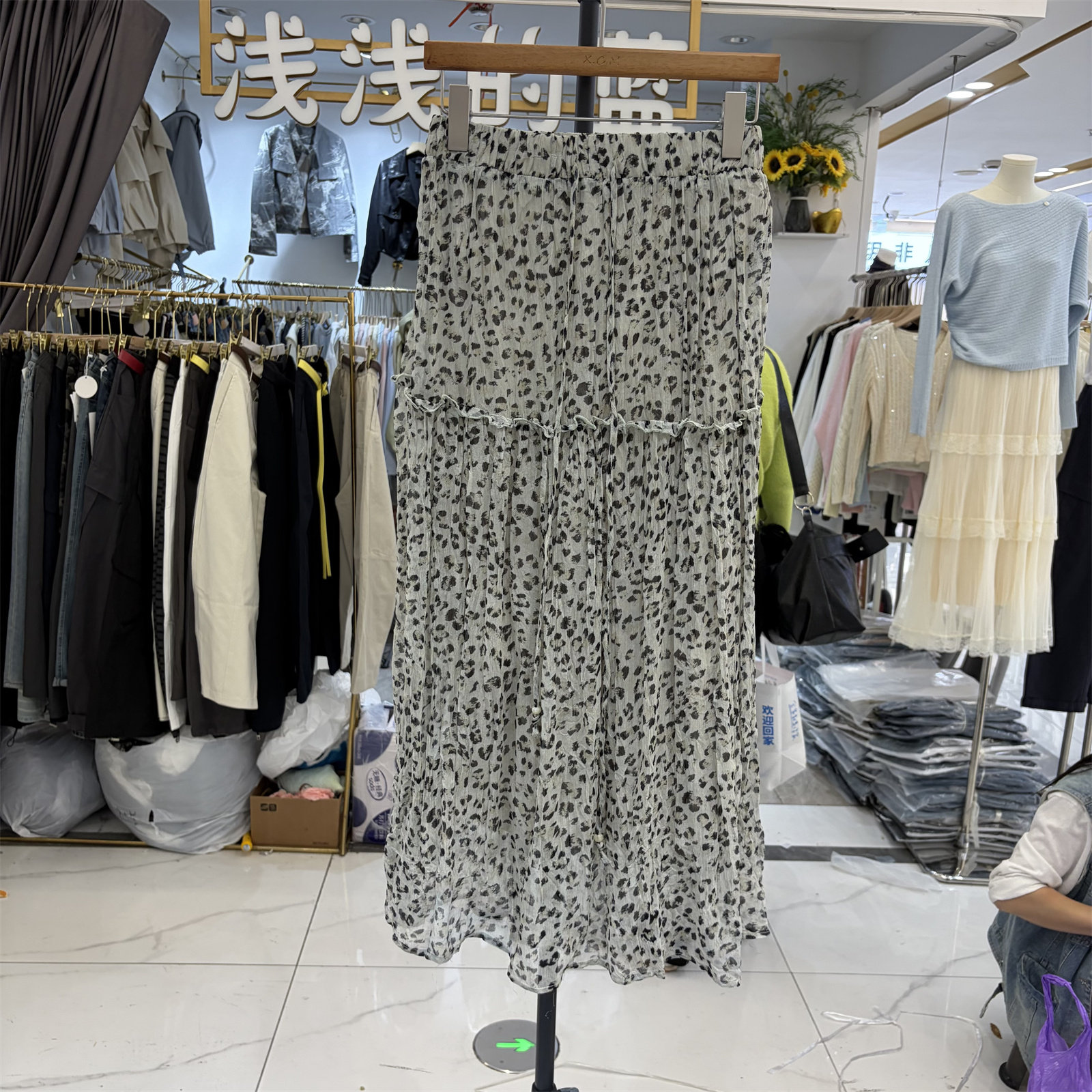 BU&FAN布凡55006正品春季韩系时尚松紧腰百搭中长款碎花半身裙女