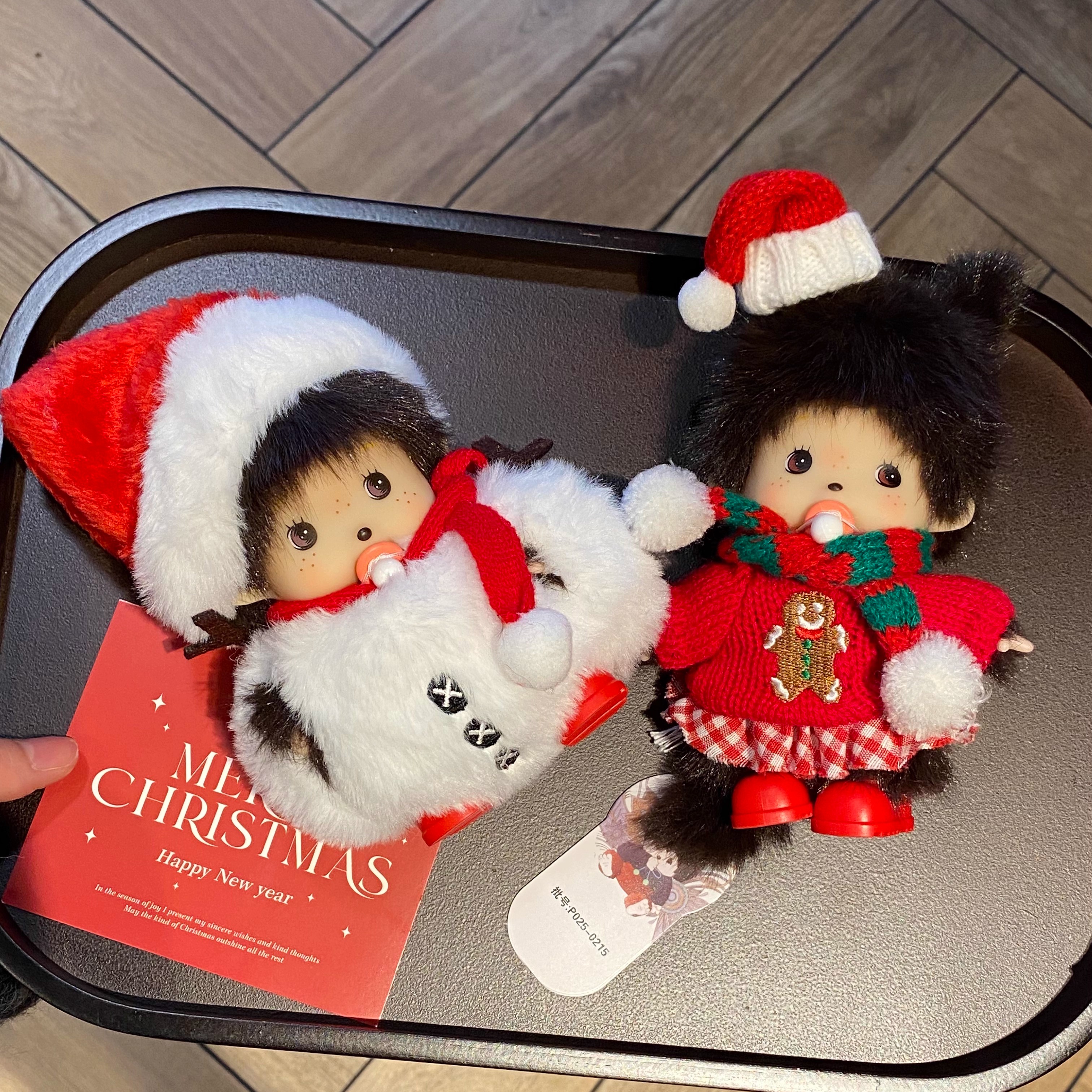 正版可爱圣诞雪人蒙奇奇毛绒包包挂件包挂饰复古玩偶送闺蜜礼物