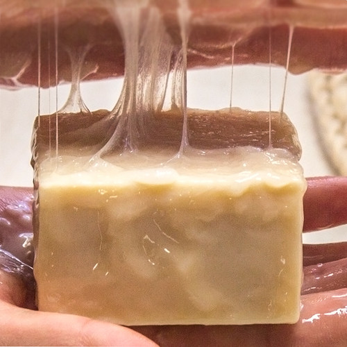 招牌山羊奶手工皂洗脸皂