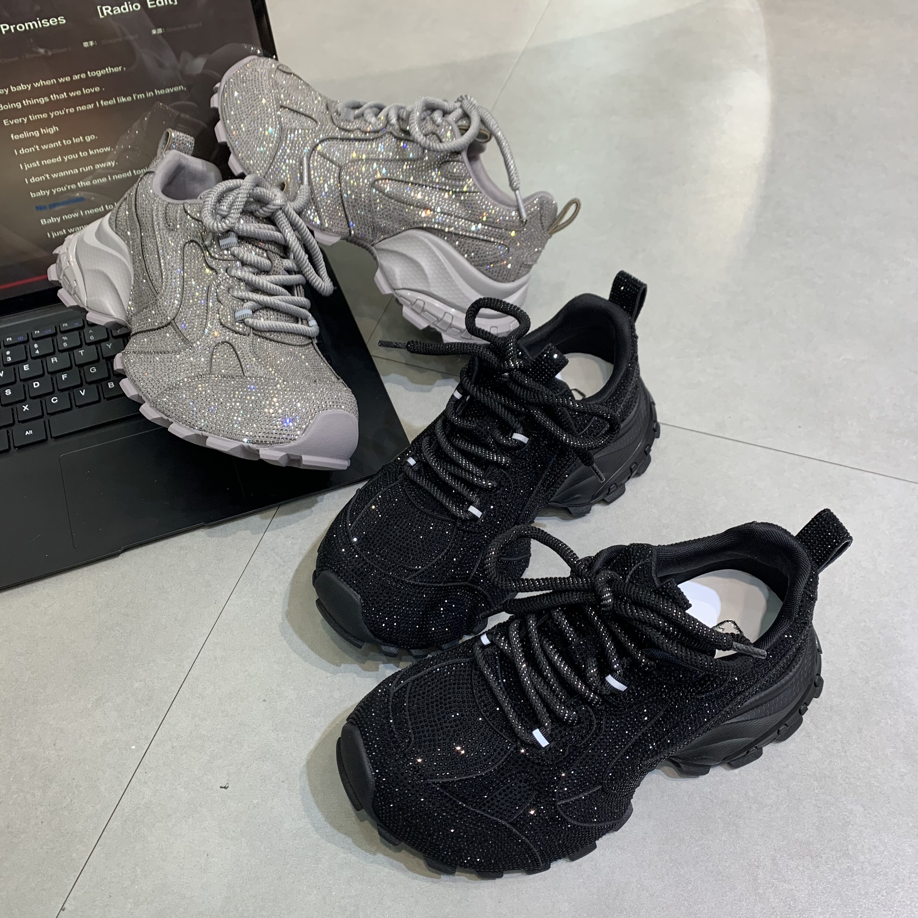 Q691208新款厚底满钻水钻小众设计感绑带老爹鞋休闲百搭运动鞋